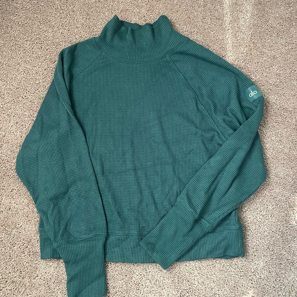 ALO Yoga Women's Green Cowl Neck Sweater